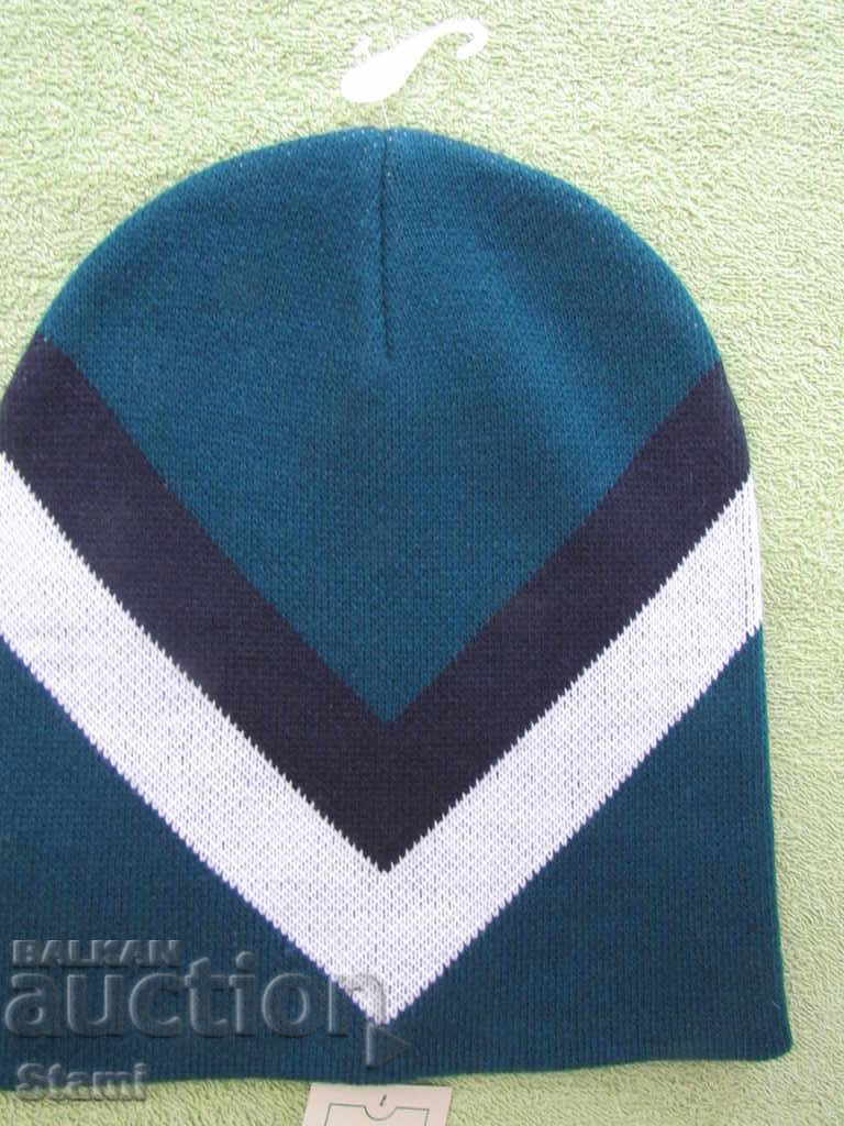 Мъжка шапка United Colors of Benetton-спортен модел