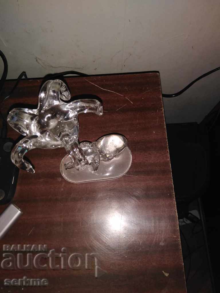 Crystal figure - 5 Crystal figure - 5