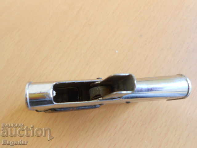 Delivery of Lighter gun Delivery of Lighter gun