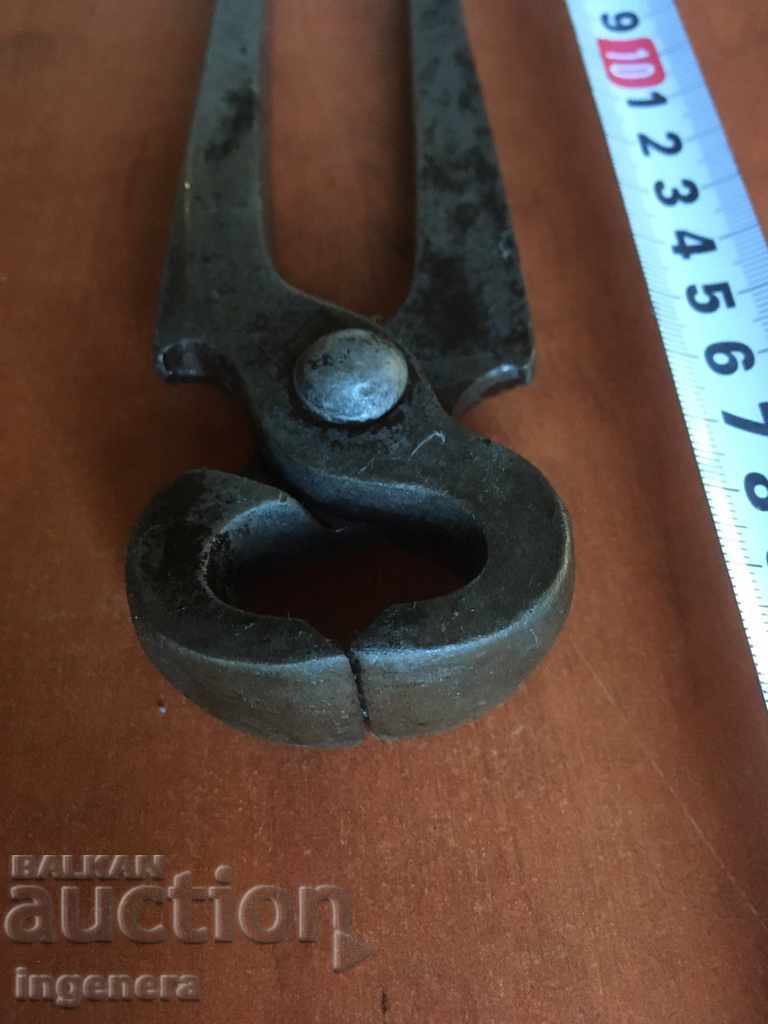 Παράδοση ΑΣΤΕΡΙΑ ΕΜΠΛΟΥΜΕΝΑ ΕΡΓΑΛΕΙΑ Παράδοση ΑΣΤΕΡΙΑ ΕΜΠΛΟΥΜΕΝΑ ΕΡΓΑΛΕΙΑ