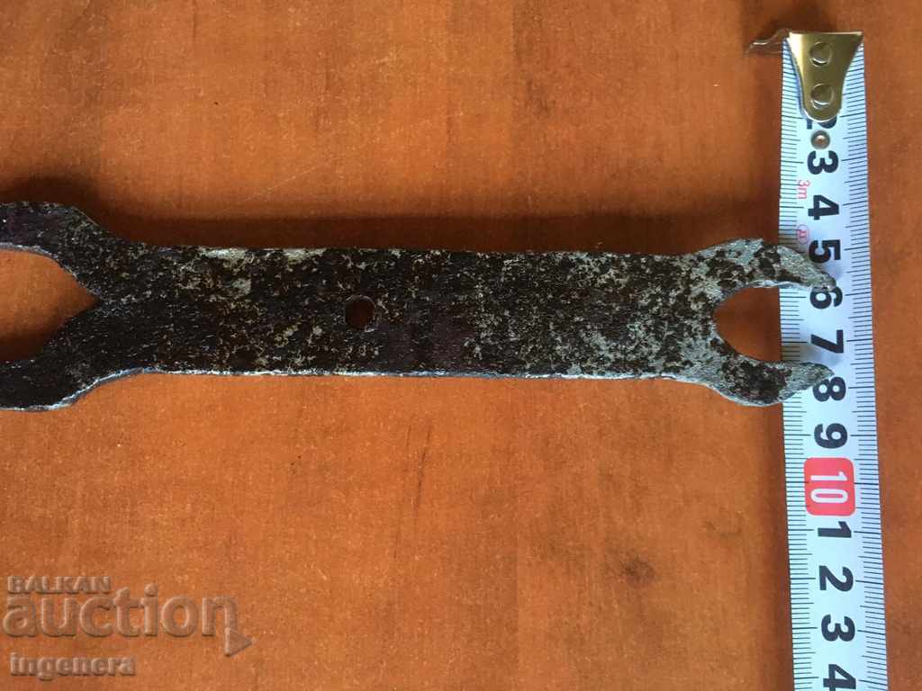 WRENCH OLD TOOL with price 3.00 BGN | € 1.53 WRENCH OLD TOOL with price 3.00 BGN | € 1.53