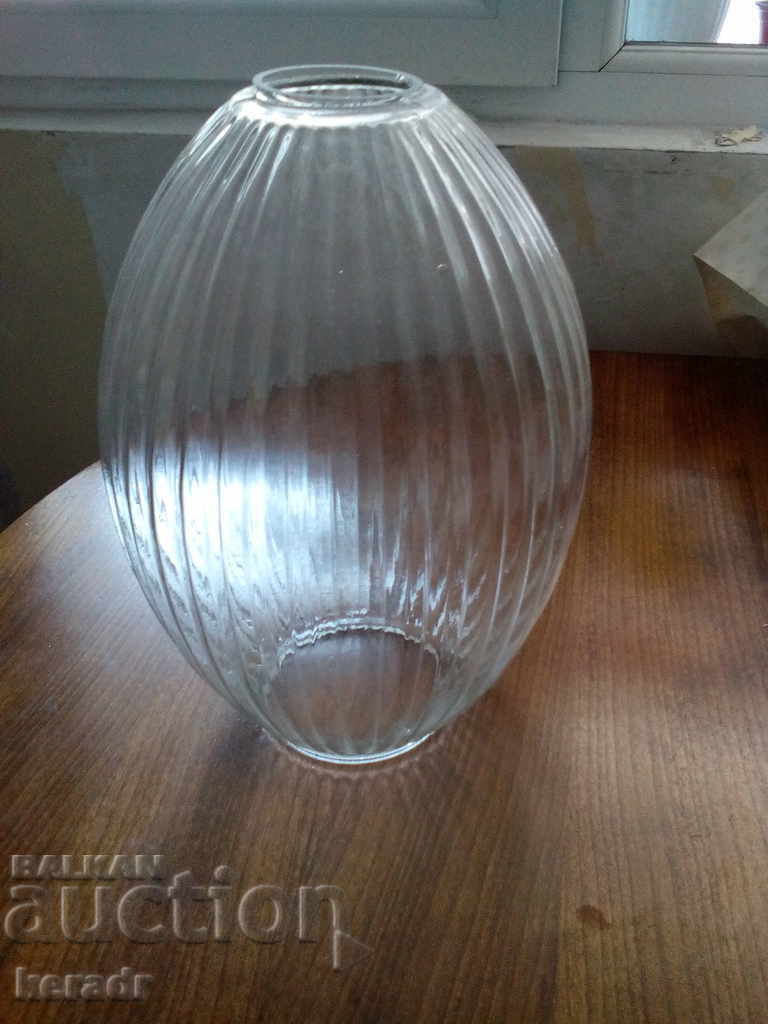 Corp vechi de abajur din sticlă din anii 1970. cu preț € 6.14 | 12.01 BGN