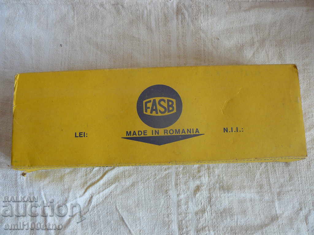 Service 6 glasses for water Romania with price 15.00 BGN | € 7.67