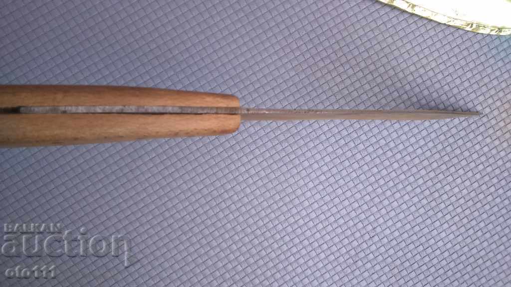 OLD LARGE, STABLE, FORGED KNIFE - 5 OLD LARGE, STABLE, FORGED KNIFE - 5