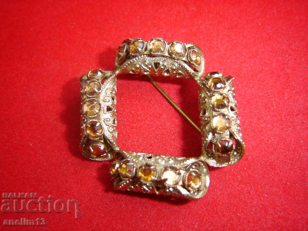 OLD BROOCH with price € 12.00 | 23.47 BGN OLD BROOCH with price € 12.00 | 23.47 BGN