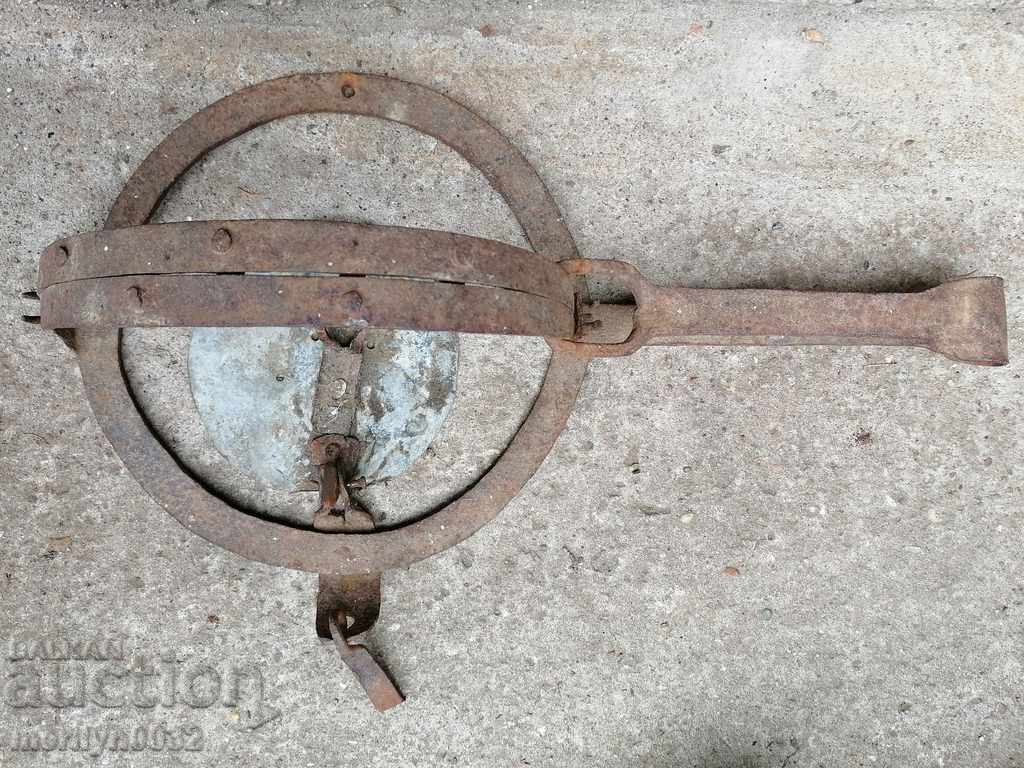Ancient hand forged trap - 19th century - 7 Ancient hand forged trap - 19th century - 7