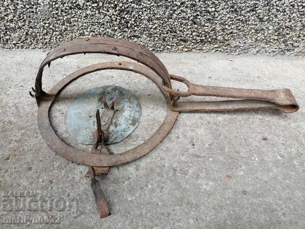 Ancient hand forged trap - 19th century