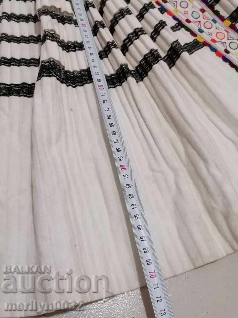 Old gorgeous squealing costume with embroidery of a wagtail - 6 Old gorgeous squealing costume with embroidery of a wagtail - 6