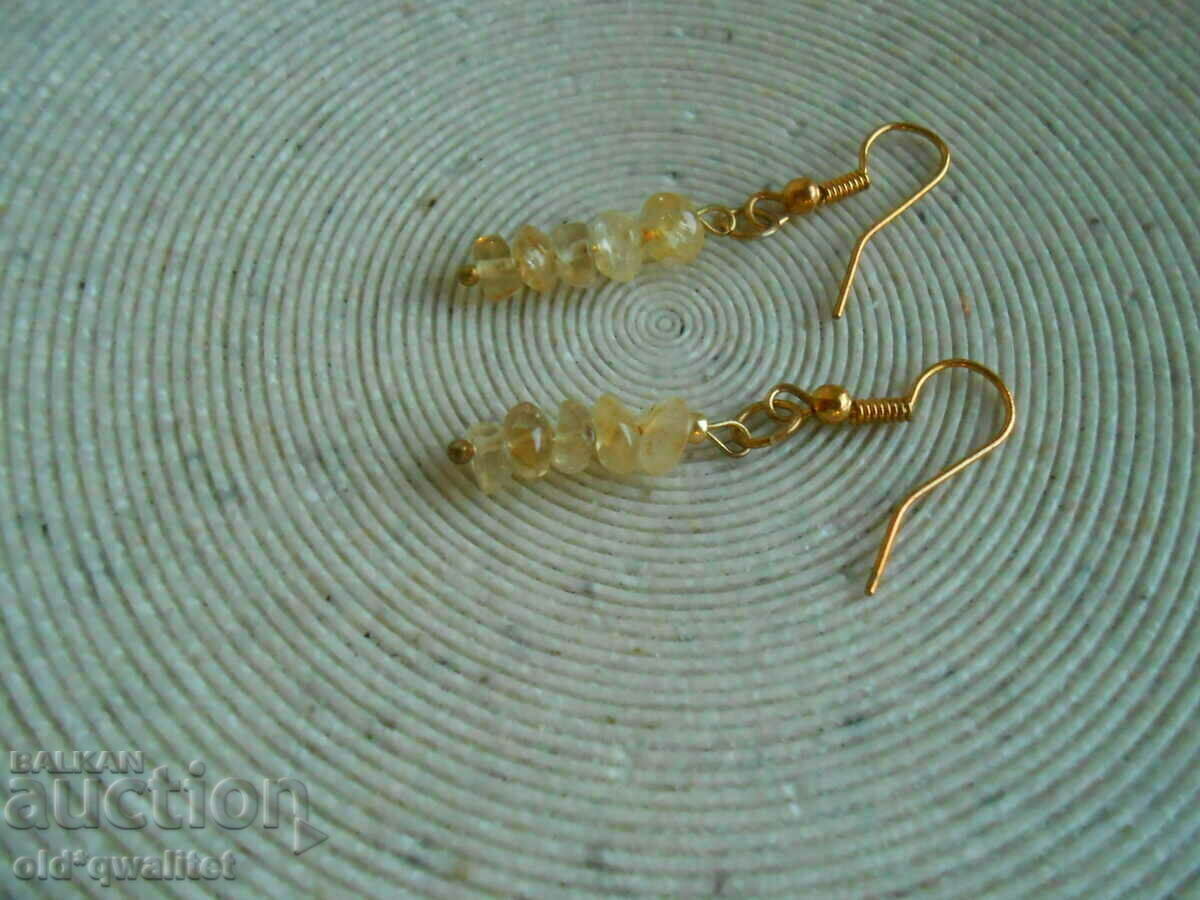 Cercei frumoși delicati cu pietre naturale CITRIN cu preț 27.00 BGN | € 13.80 Cercei frumoși delicati cu pietre naturale CITRIN cu preț 27.00 BGN | € 13.80
