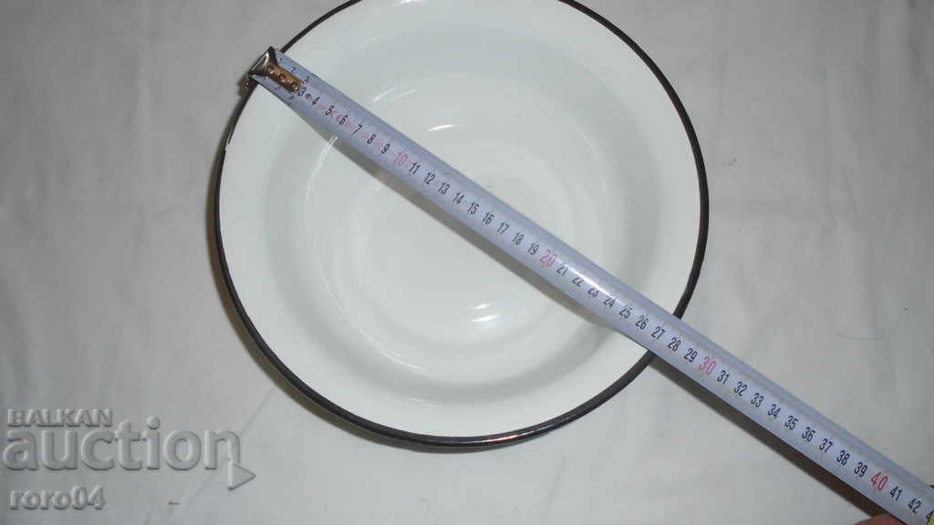 ENAMELED LUCK "MADE IN THE USSR" - NEW with price 22.50 BGN | € 11.50 ENAMELED LUCK "MADE IN THE USSR" - NEW with price 22.50 BGN | € 11.50