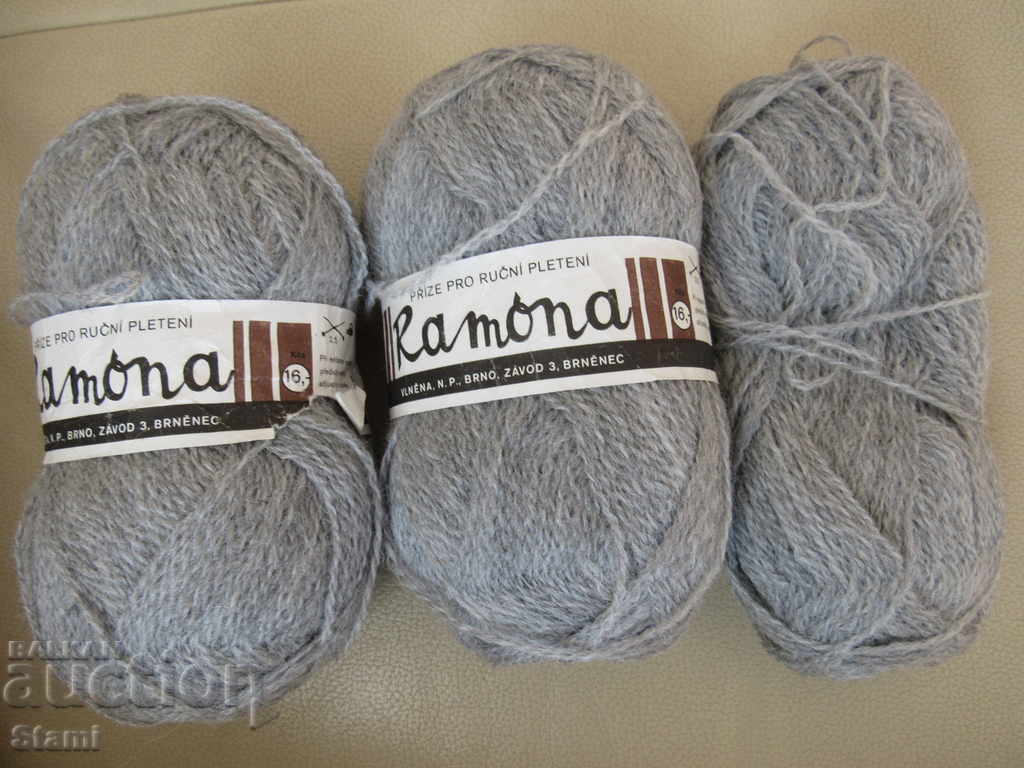 Аукцион Сив цвят прежда RAMONA 128 грама Аукцион Сив цвят прежда RAMONA 128 грама