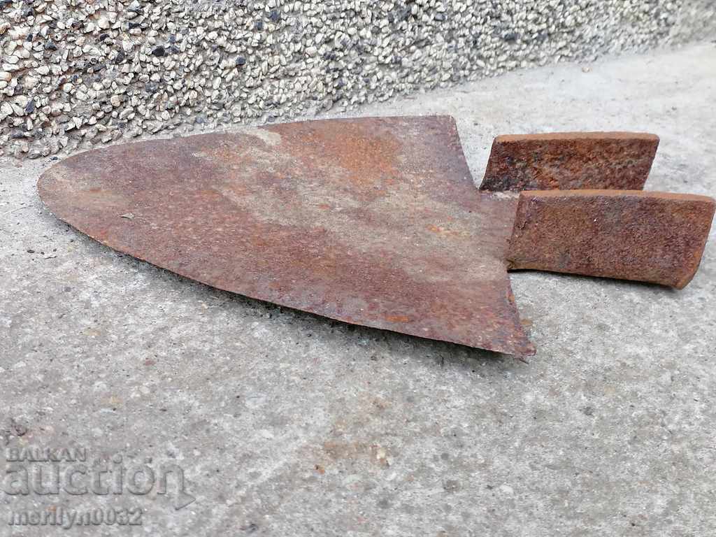 Old forged plow with engravings, plow, harrow with price 64.00 BGN | € 32.72 Old forged plow with engravings, plow, harrow with price 64.00 BGN | € 32.72