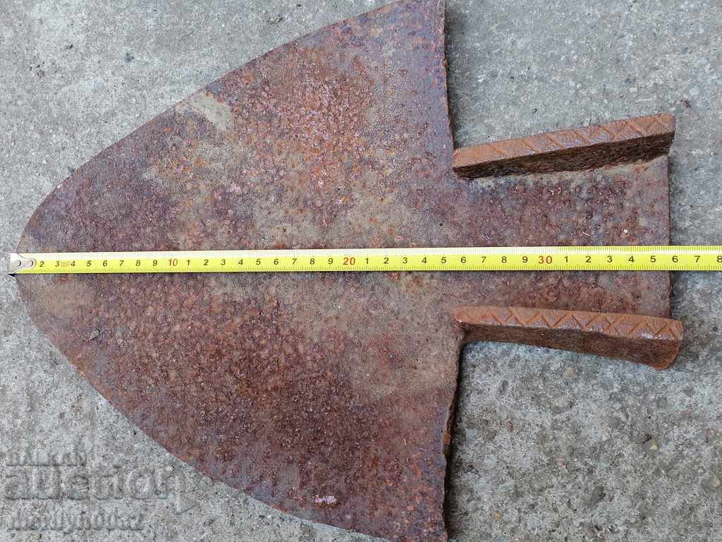 Old forged plow with engravings, plow, harrow - 6 Old forged plow with engravings, plow, harrow - 6