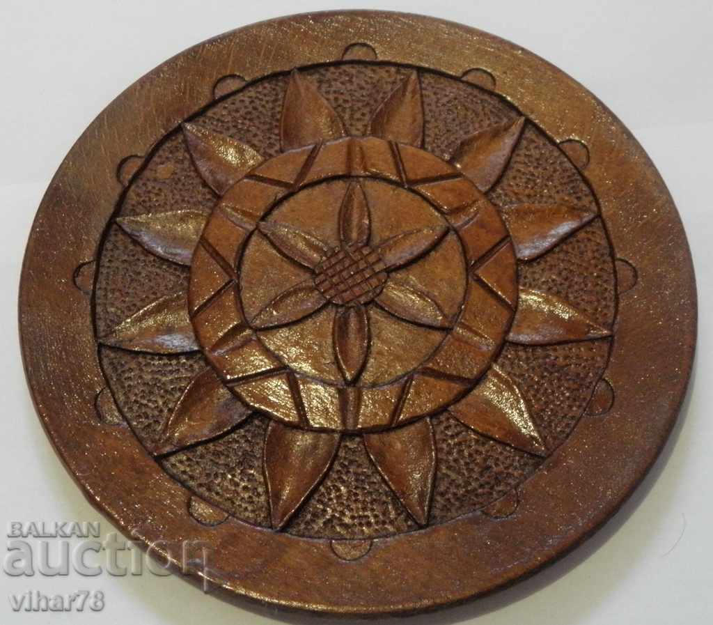 OLD WOODEN PLATE FOR WALL