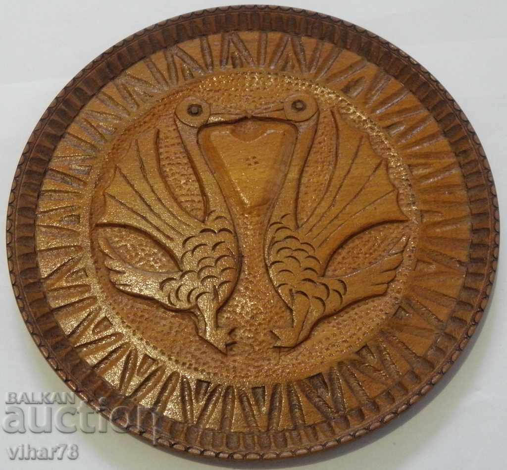 СТАРА ДЪРВЕНА ЧИНИЯ ЗА СТЕНА