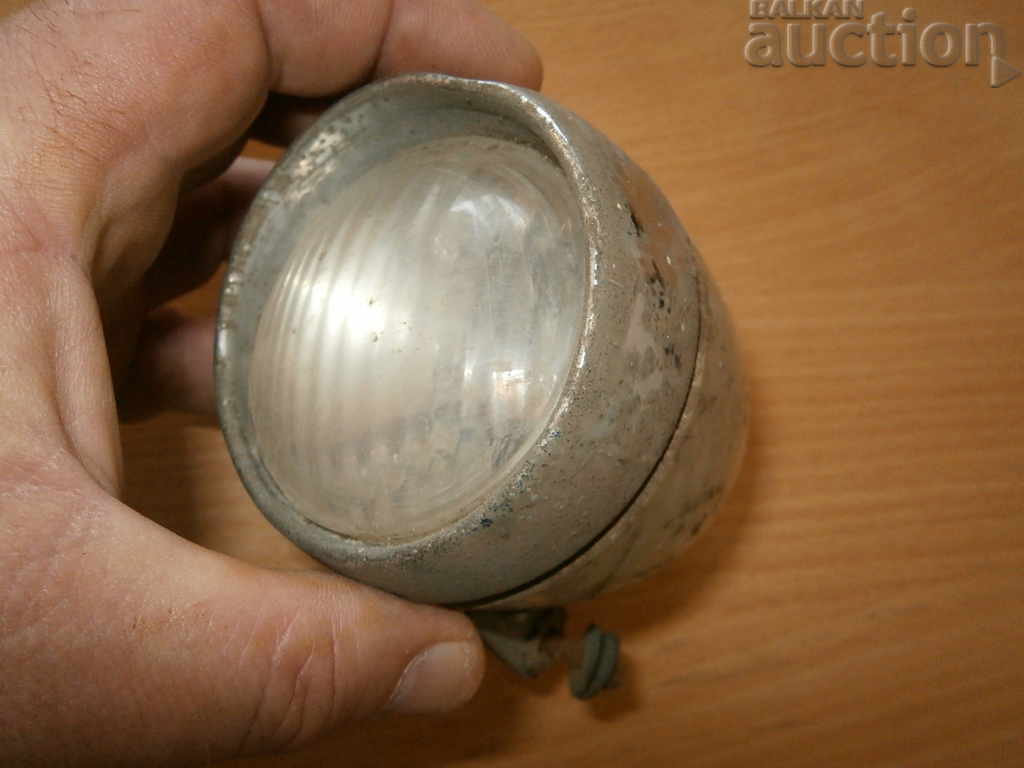 Delivery of bicycle wheel headlight Delivery of bicycle wheel headlight