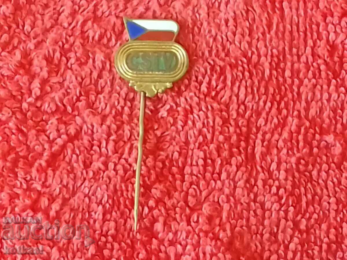 Delivery of Old sports metal brooch pin badge Czechoslovakia Delivery of Old sports metal brooch pin badge Czechoslovakia