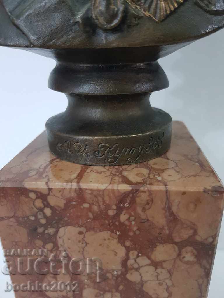 Auction  Rare bronze bust of Mikhail Kutuzov-Russia-20th century