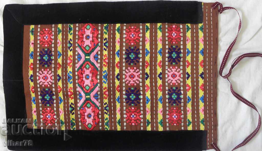 Chaise number 1 apron with price 84.99 BGN | € 43.45 Chaise number 1 apron with price 84.99 BGN | € 43.45