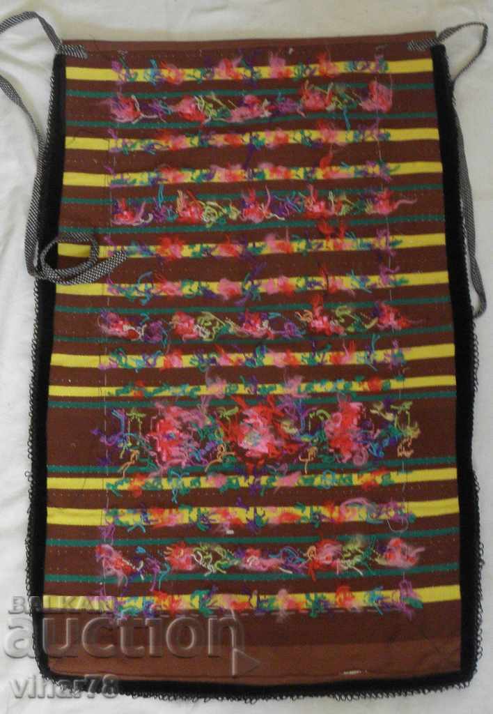 Chaise number 6 apron - 6 Chaise number 6 apron - 6