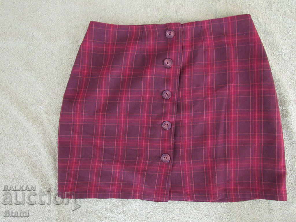 Fustă scurtă în carouri, mărimea 36 cu preț 4.00 BGN | € 2.05