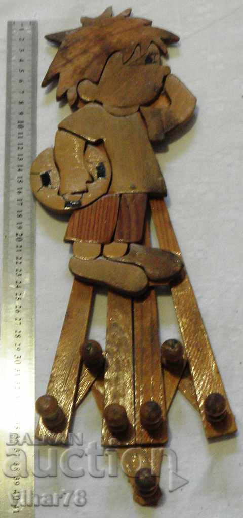 Аукцион стара дървена закачалка