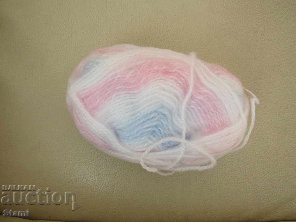Auction  Yarn white, light blue and pink-ombre 54 grams