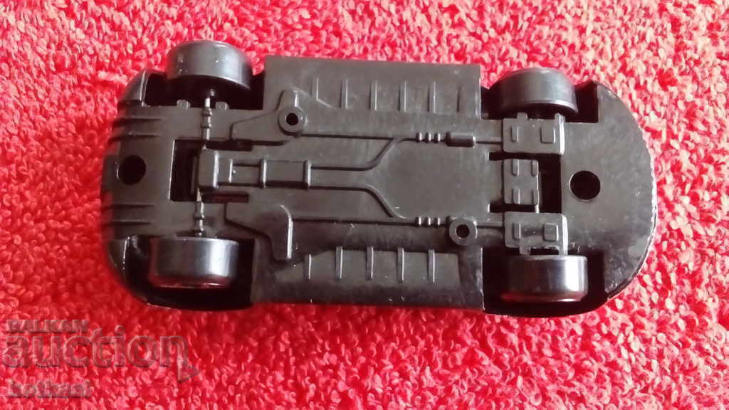 Mașină sport mică din metal excelentă - 6 Mașină sport mică din metal excelentă - 6