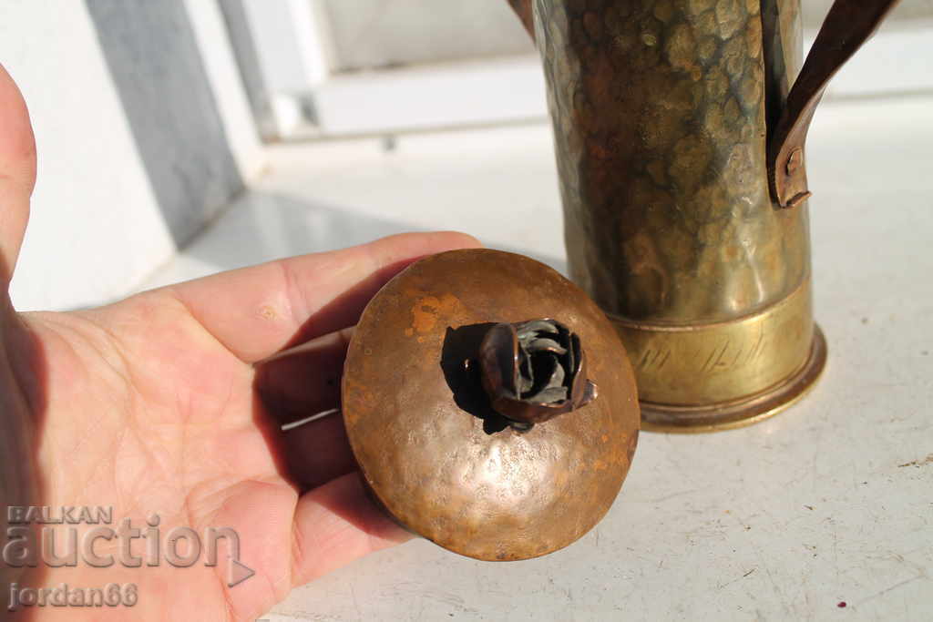 Shell vase - 6 Shell vase - 6