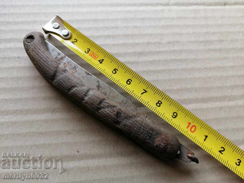 Μαχαίρι της παλιάς γιαγιάς, ανοιχτήρι με τιμή 27.00 BGN | € 13.80 Μαχαίρι της παλιάς γιαγιάς, ανοιχτήρι με τιμή 27.00 BGN | € 13.80