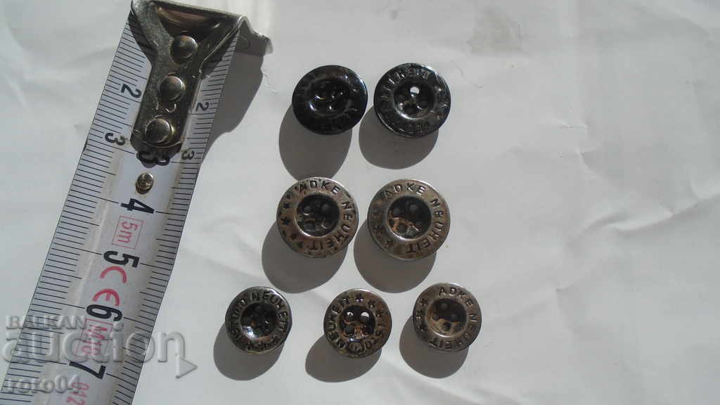 NAZI BUTTONS - WW II with price 69.30 BGN | € 35.43 NAZI BUTTONS - WW II with price 69.30 BGN | € 35.43