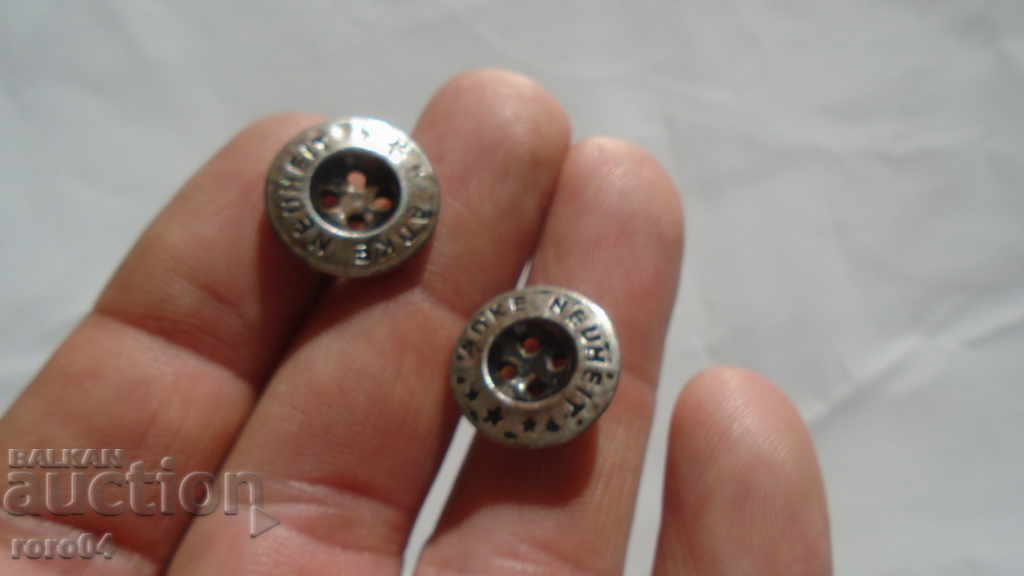 Delivery of NAZI BUTTONS - WW II Delivery of NAZI BUTTONS - WW II