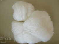 Snow white yarn 46 grams