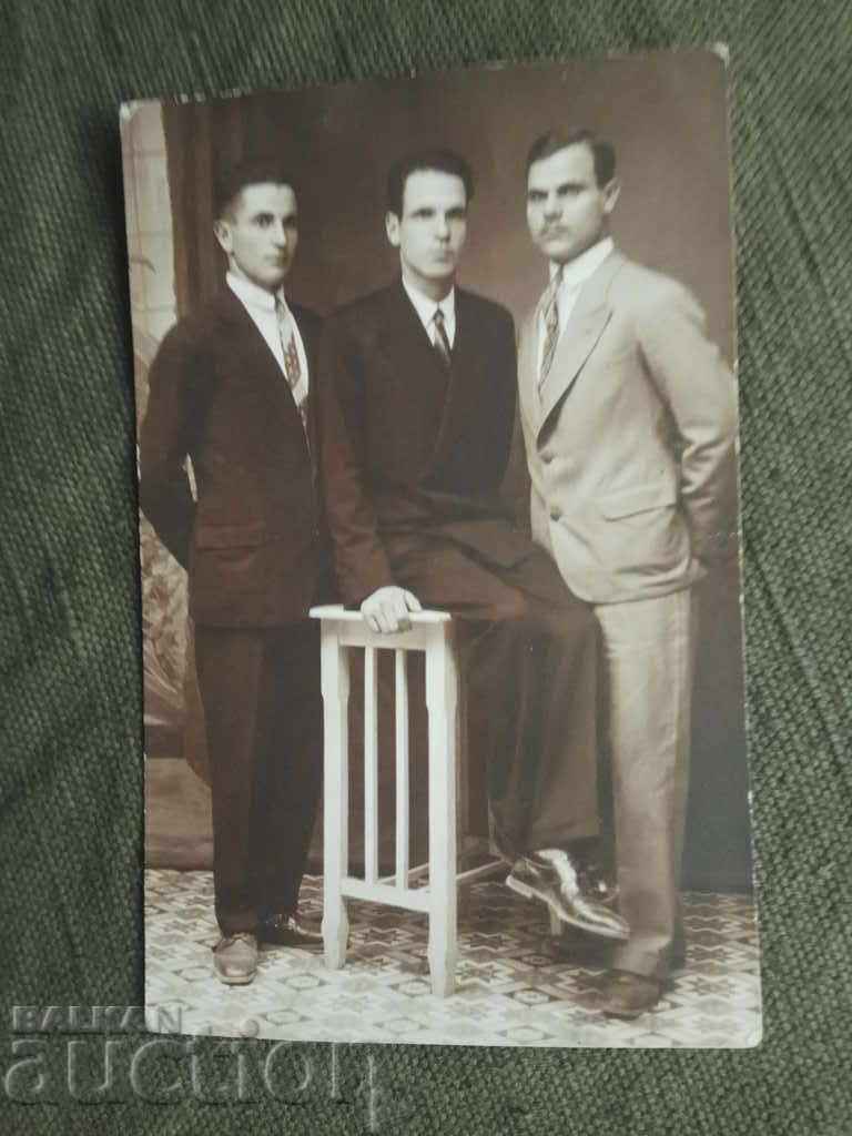 For the cousin 1929 Photo T. Madzhev Plovdiv For the cousin 1929 Photo T. Madzhev Plovdiv