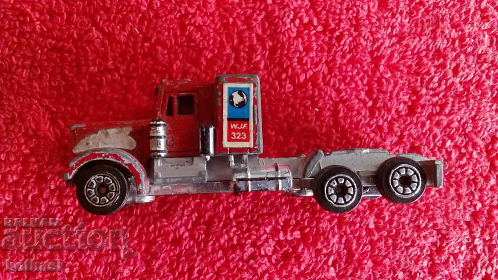 Old small metal truck China with price 3.50 BGN | € 1.79