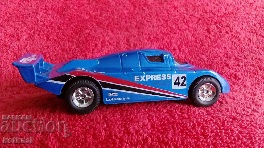 Licitație Mașină sport din metal masiv 11,50 cm LE MANS China Licitație Mașină sport din metal masiv 11,50 cm LE MANS China