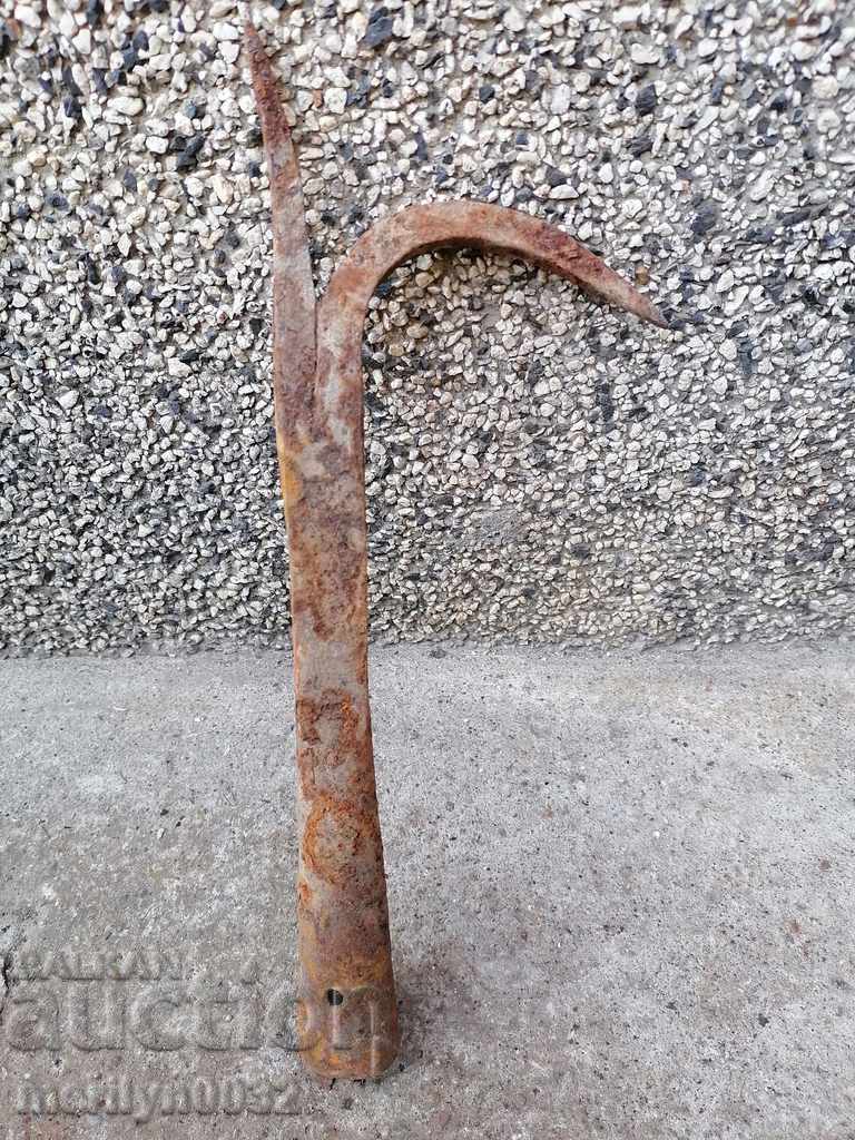 Delivery of Old hook for wrought iron chanel kangja Delivery of Old hook for wrought iron chanel kangja