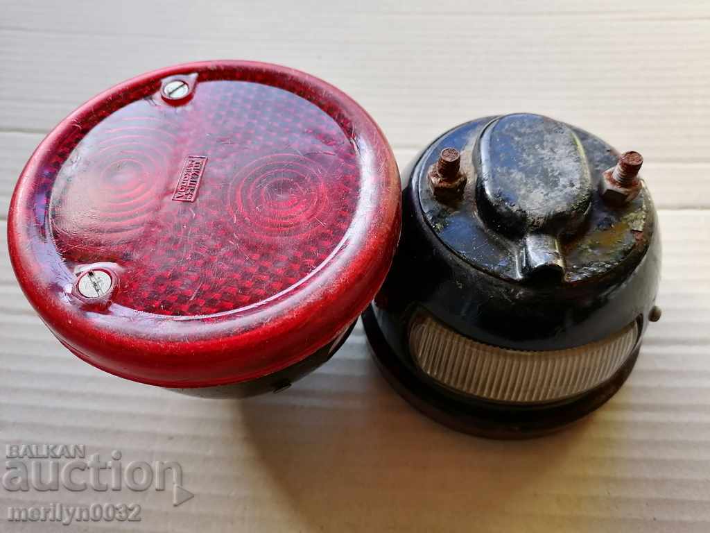 Delivery of Taillights for GAZ Molotovka truck Delivery of Taillights for GAZ Molotovka truck