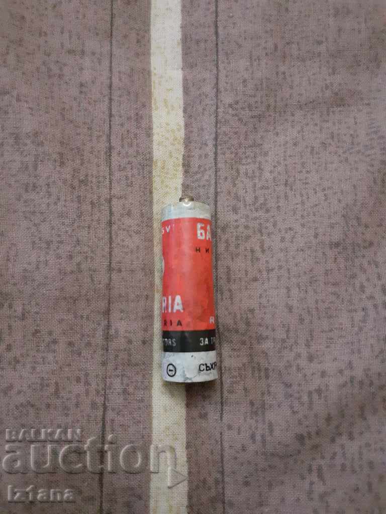 Delivery of Old battery for transistors R6 Delivery of Old battery for transistors R6