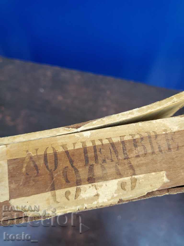 Old Filipino wooden cigar box - 7 Old Filipino wooden cigar box - 7