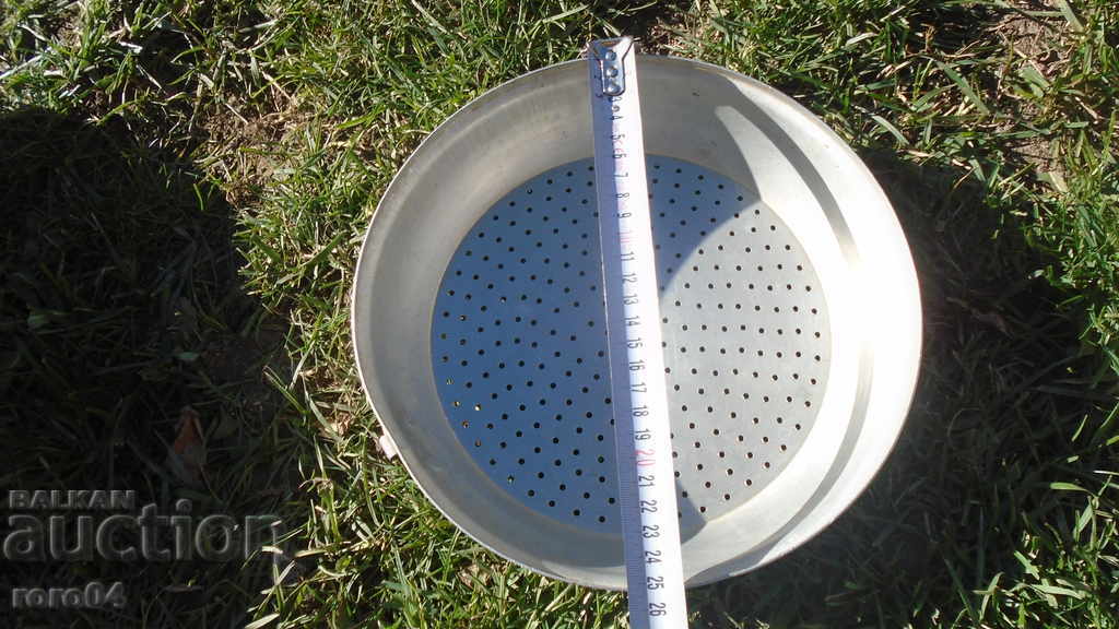 GEGGER with price 15.00 BGN | € 7.67 GEGGER with price 15.00 BGN | € 7.67