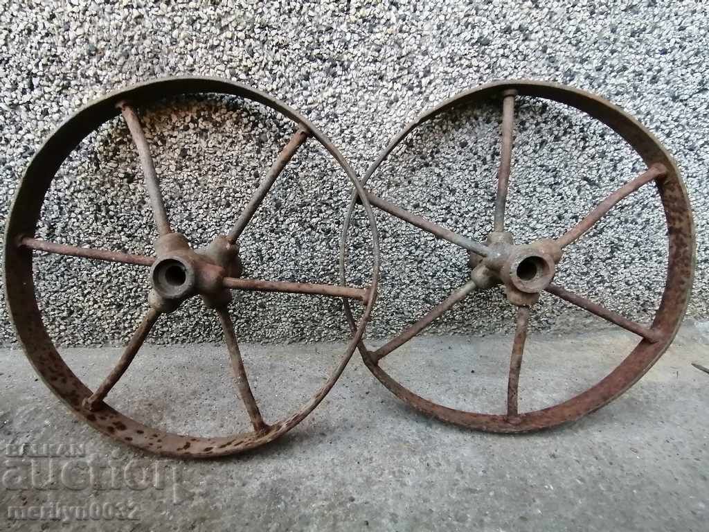 A pair of forged iron wheels - 6 A pair of forged iron wheels - 6
