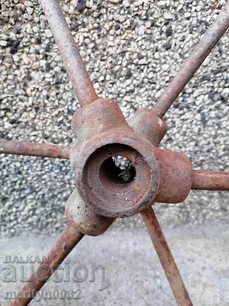 A pair of forged iron wheels - 7 A pair of forged iron wheels - 7