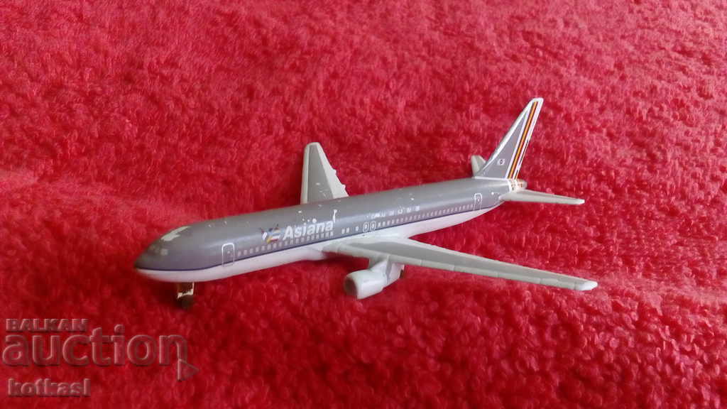 Avion mic din metal masiv marca Germania SCHABAK - 5