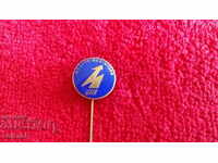 Old social badge bronze pin enamel USSR USSR