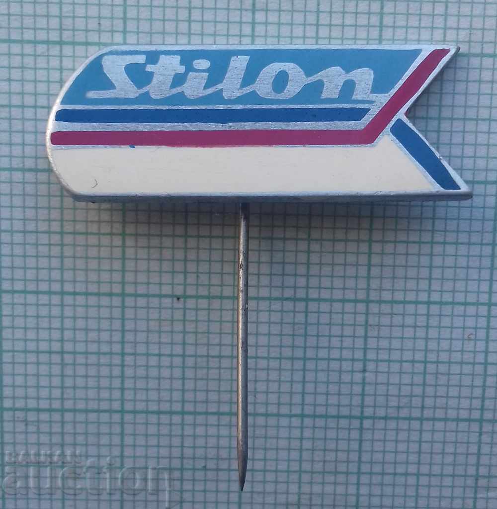 8610 Football badge - FC Stylon - Poland - bronze enamel with price 2.00 BGN | € 1.02 8610 Football badge - FC Stylon - Poland - bronze enamel with price 2.00 BGN | € 1.02