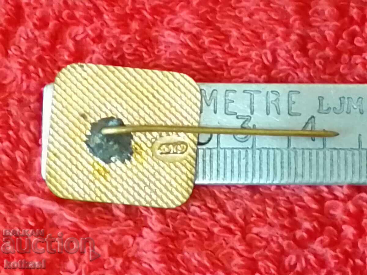 Delivery of Old Sports Badge Pin Weightlifting Blue Enamel Delivery of Old Sports Badge Pin Weightlifting Blue Enamel