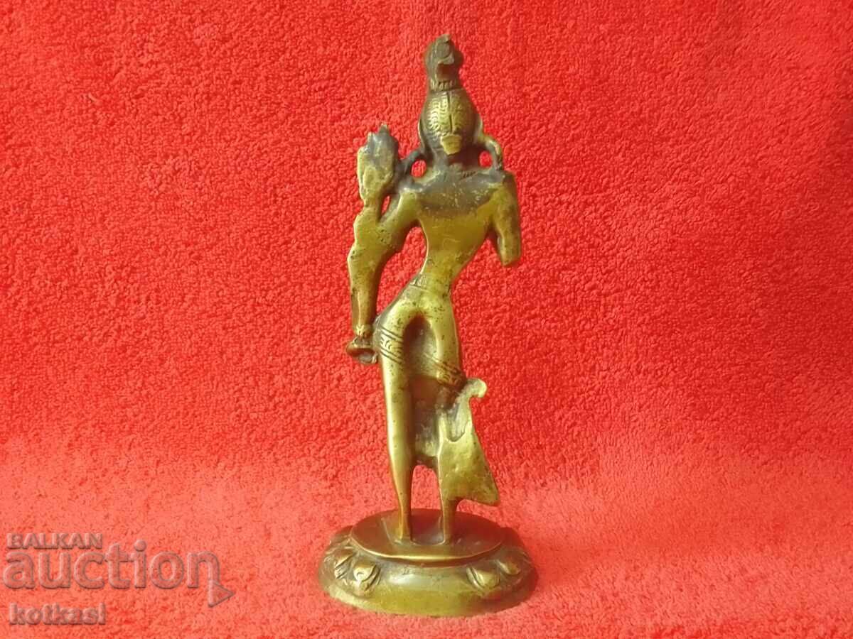 Auction  Old metal bronze figure of the Goddess Tara Woman Dancing