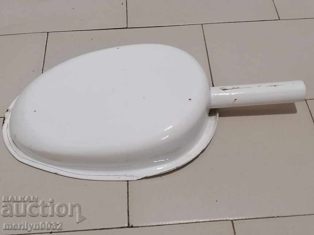 Old enameled podkoga from sotza, zukalu, kukal, enamel with price 39.00 BGN | € 19.94 Old enameled podkoga from sotza, zukalu, kukal, enamel with price 39.00 BGN | € 19.94