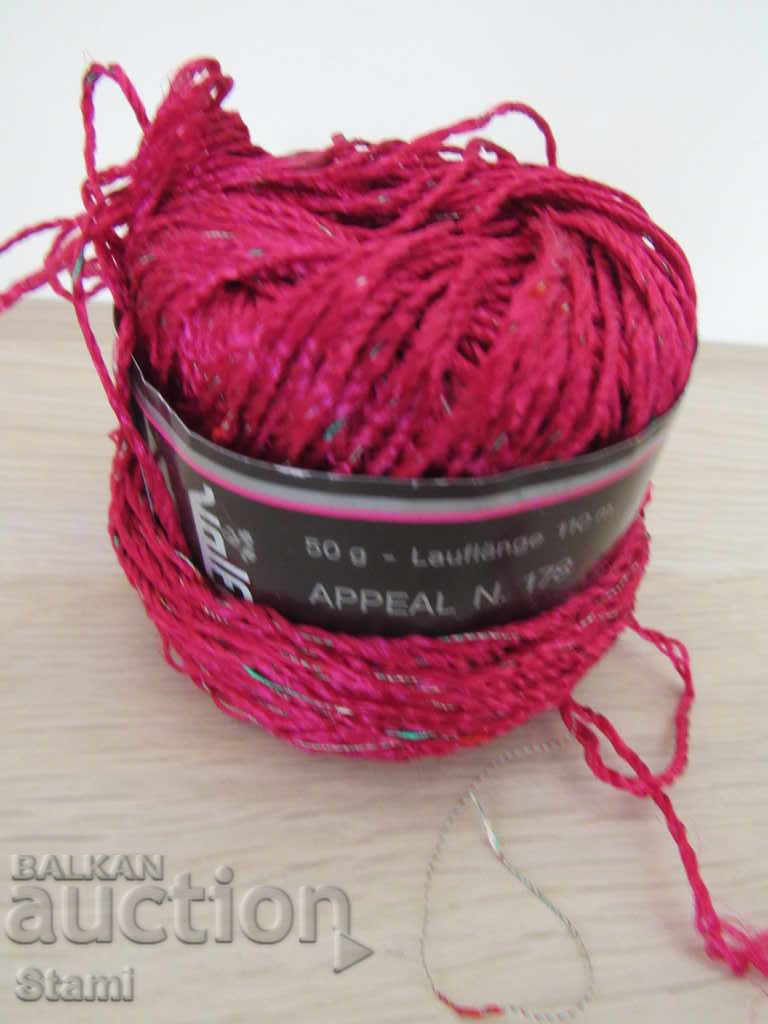 Auction Yarn for decorations cherry red Auction Yarn for decorations cherry red